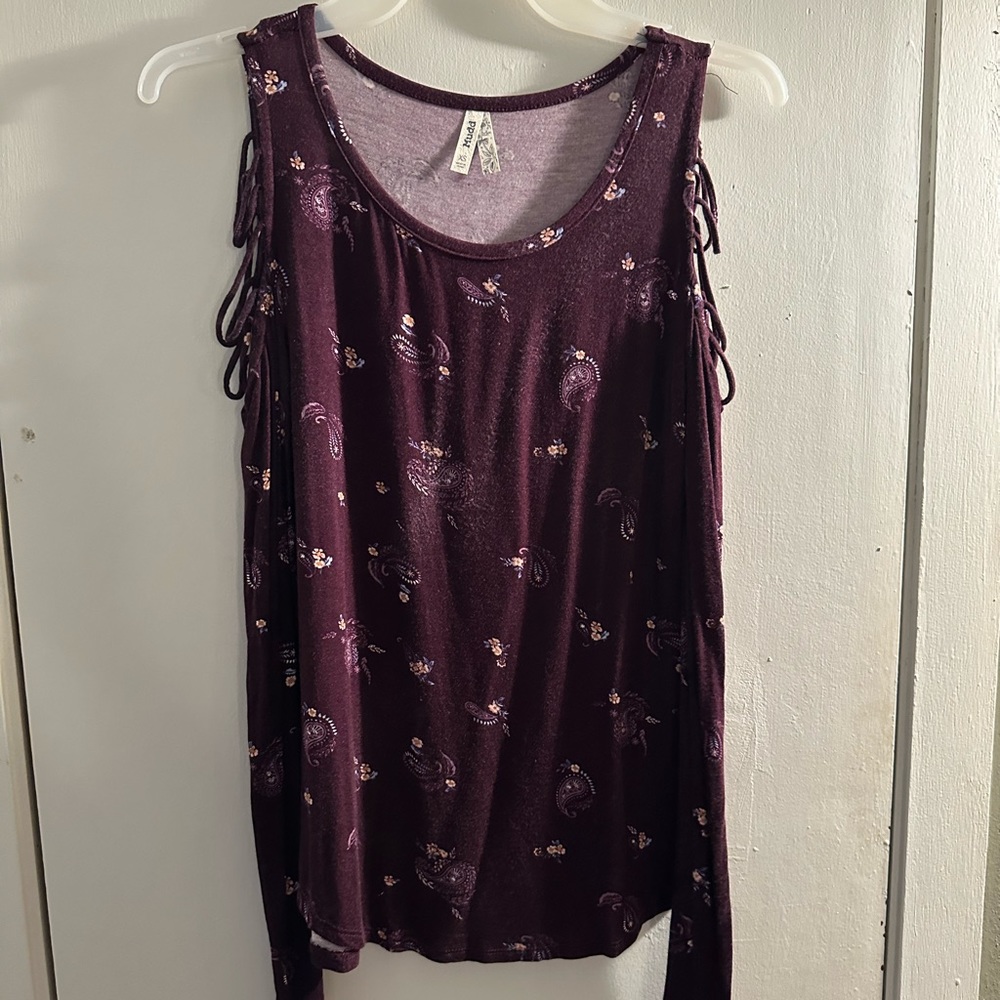 Long sleeve top